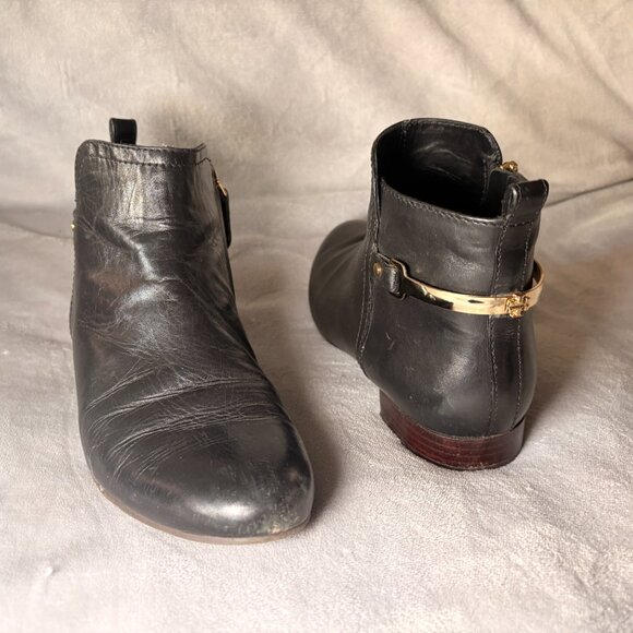 Tory Burch Jess Black Leather Ankle Boots with Gold Hardware, Size 8.5M - Picture 2 of 7